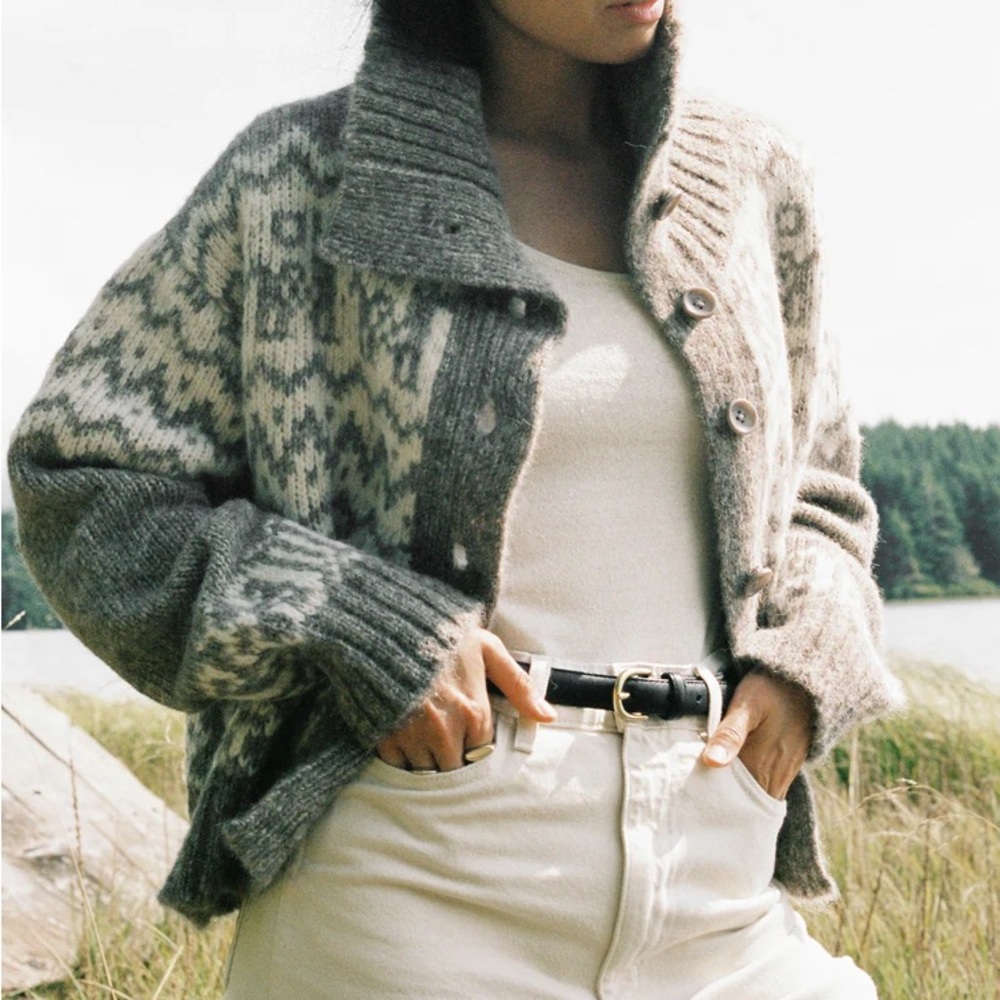 OZMA Sold Out CABIN CARDI (Eco-Cloud Alpaca Cotton) in Shrub